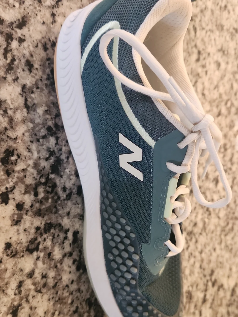 New Balance 966v6 Running Shoes 